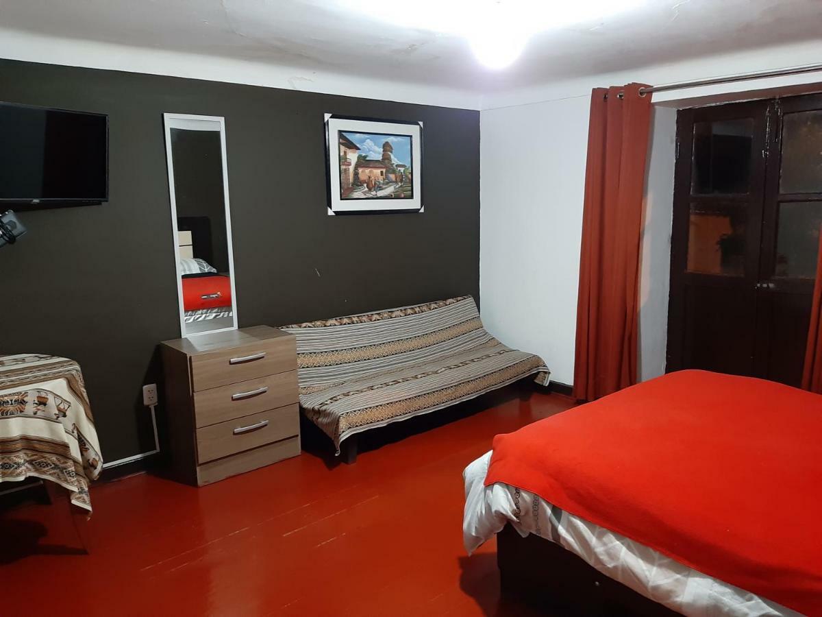 Gringo'S House 1 Bed and Breakfast Cusco Exteriör bild